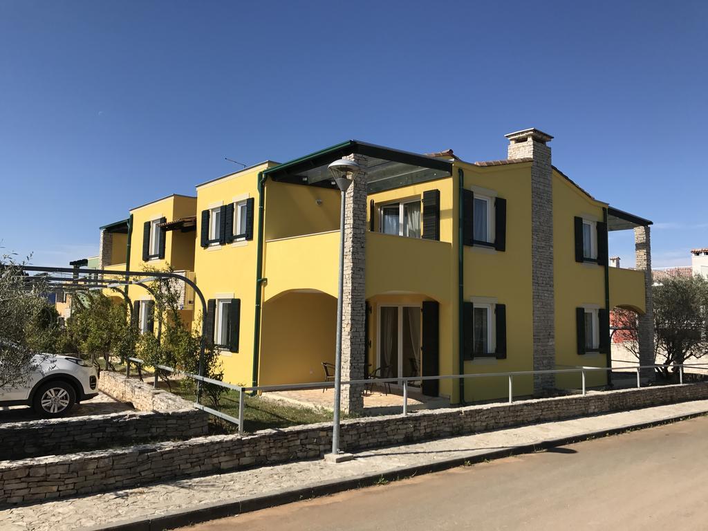 Apartmani Svjetionik Umag Exterior foto